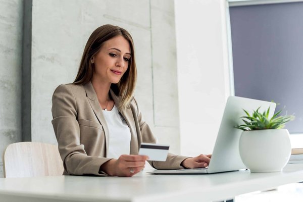 Quels sont les avantages de la banque pour pros et quels sont les critères pour choisir la meilleure ?